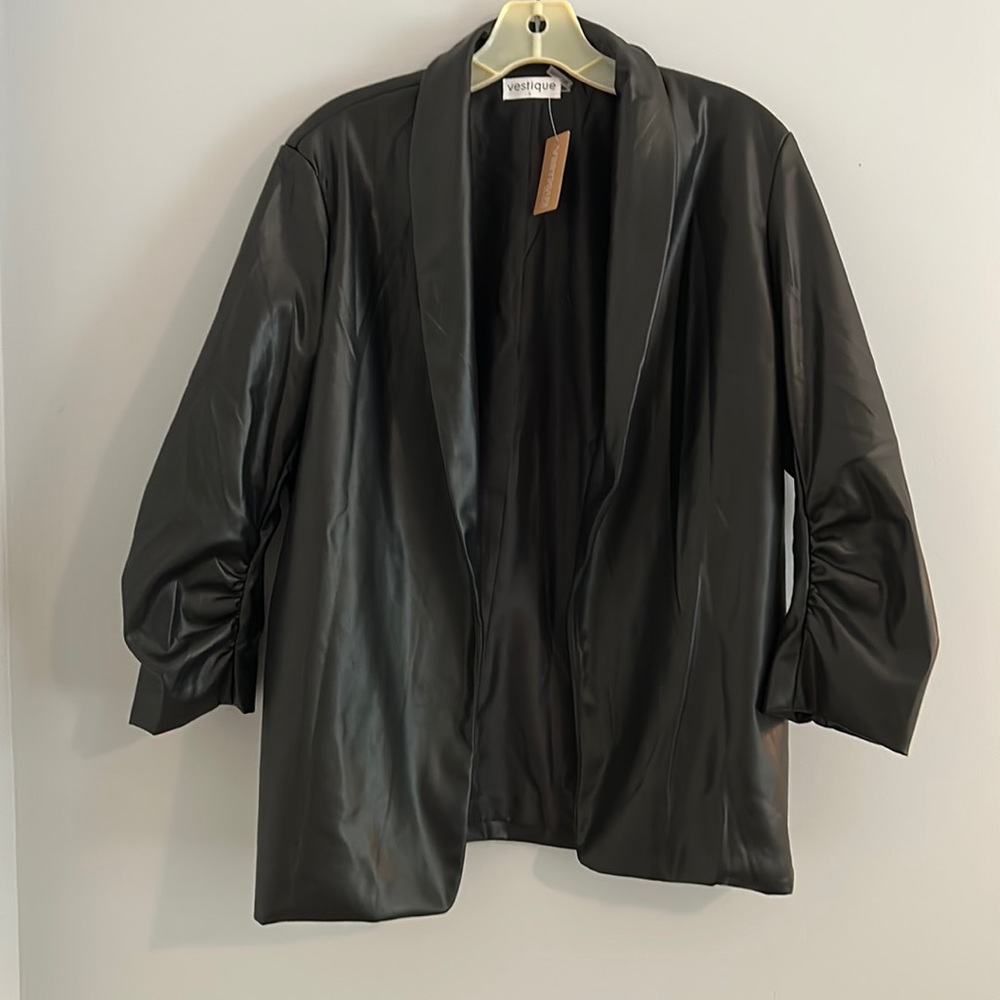 Vestique faux leather blazer size large
